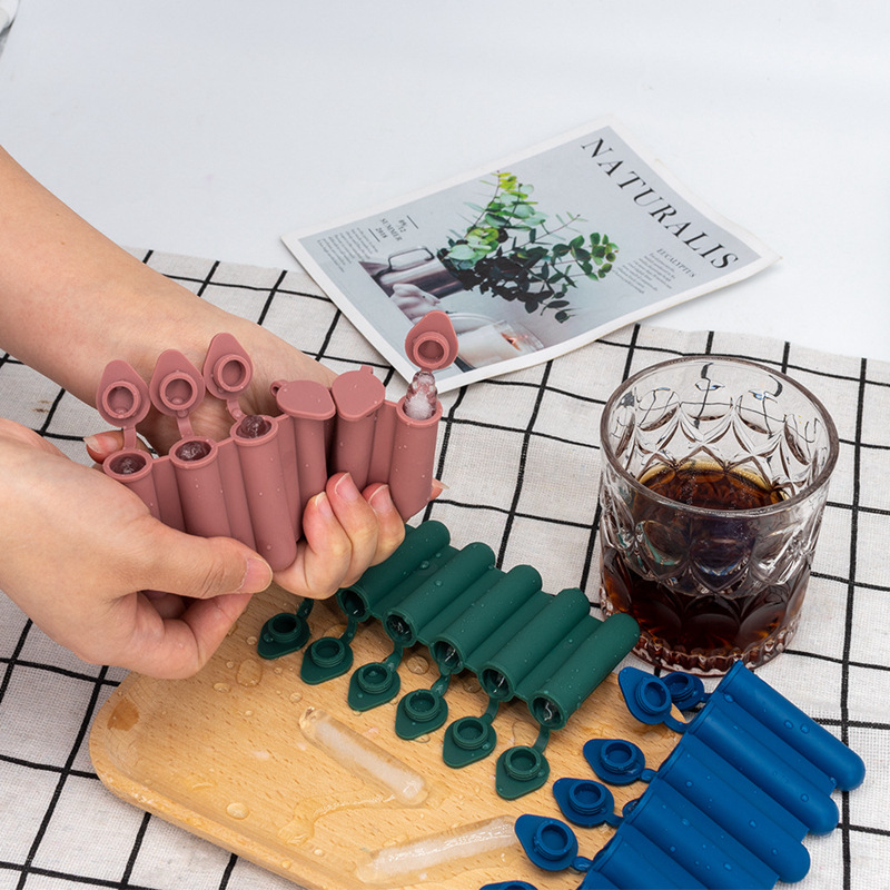 Homemade Food Snacks - Food‑grade Silicone Ice Pop Mold with
