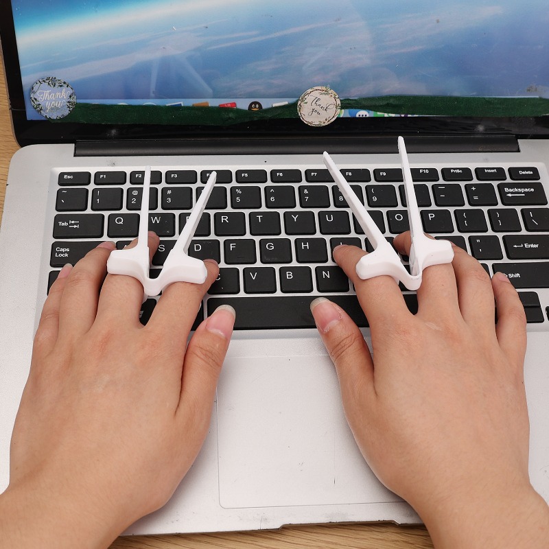 10/1PCS Lazy Fingers Chopstick - огляд і ціна Food Snacks Game